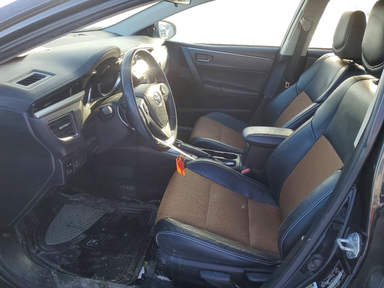 2014 TOYOTA COROLLA L photo 7
