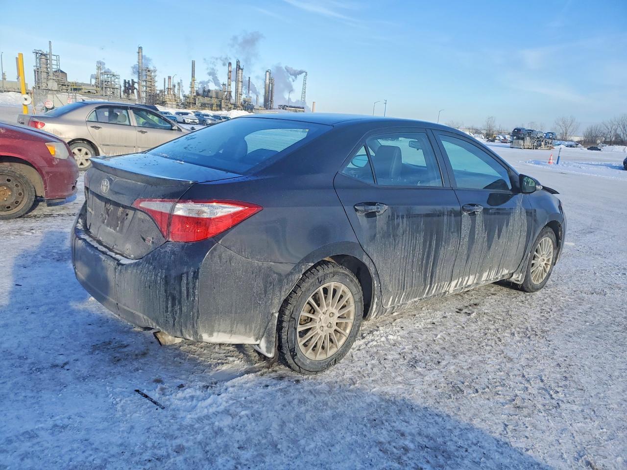 2014 TOYOTA COROLLA L photo 3