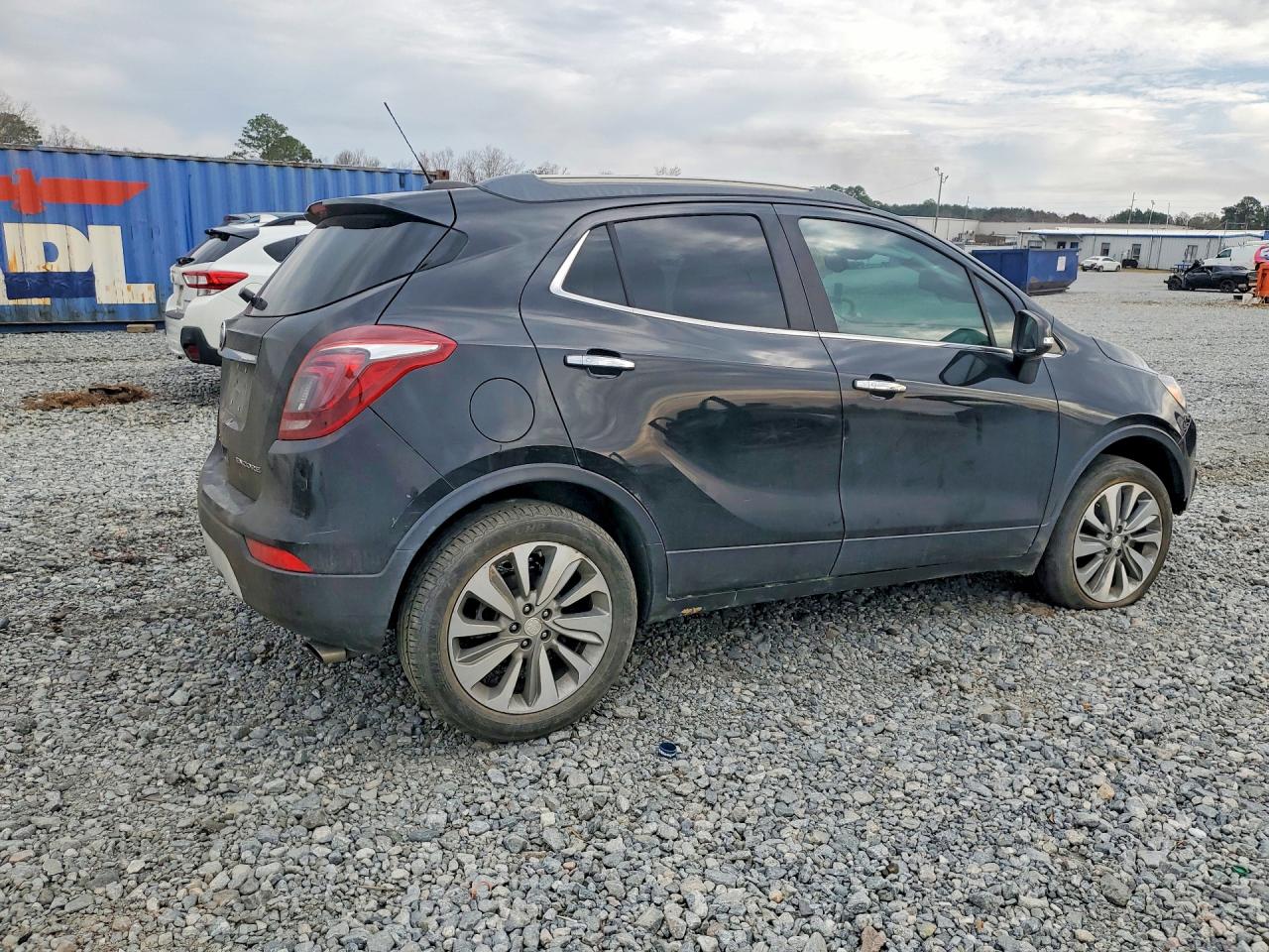 2017 BUICK ENCORE PREFERRED photo 3