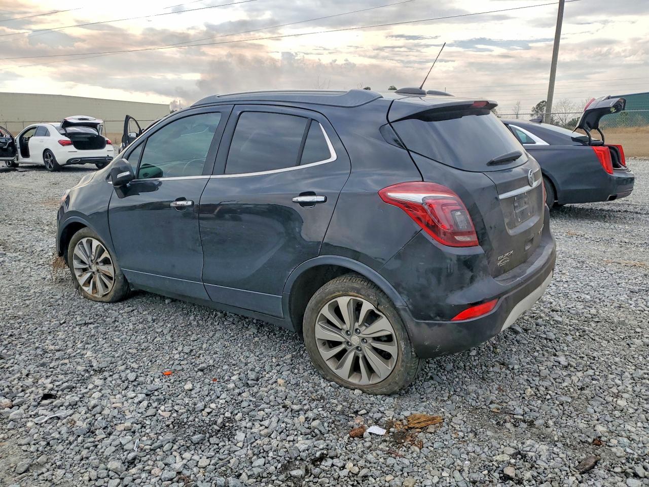 2017 BUICK ENCORE PREFERRED photo 2