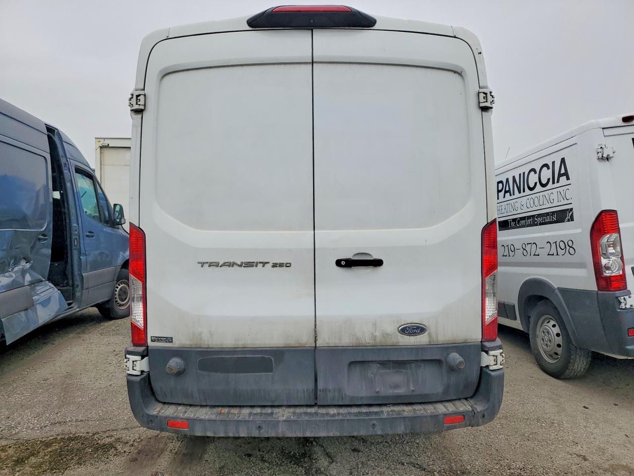 2018 FORD TRANSIT T-250 photo 11