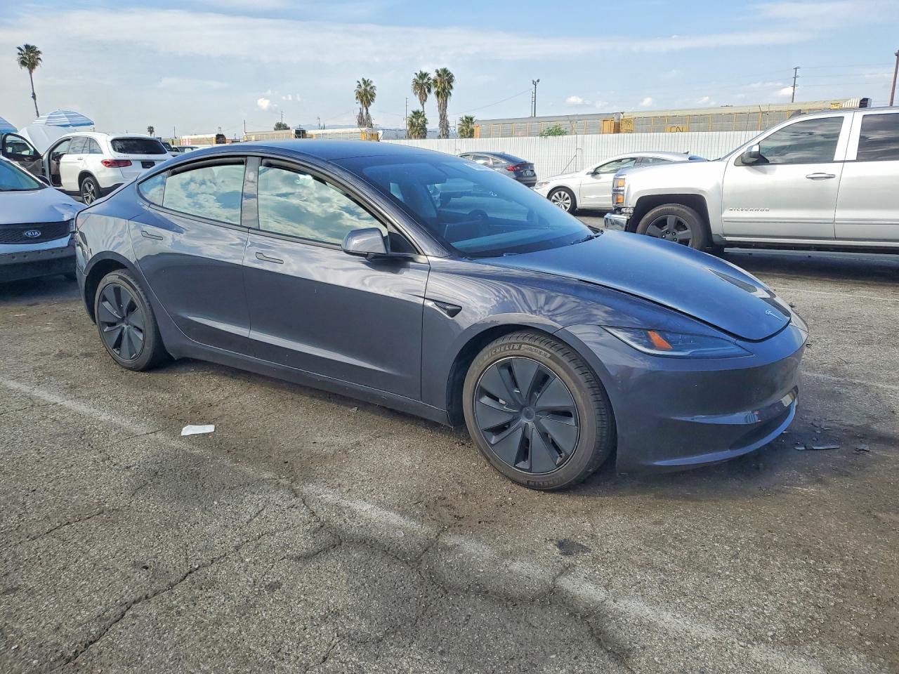 2024 TESLA MODEL 3 photo 4