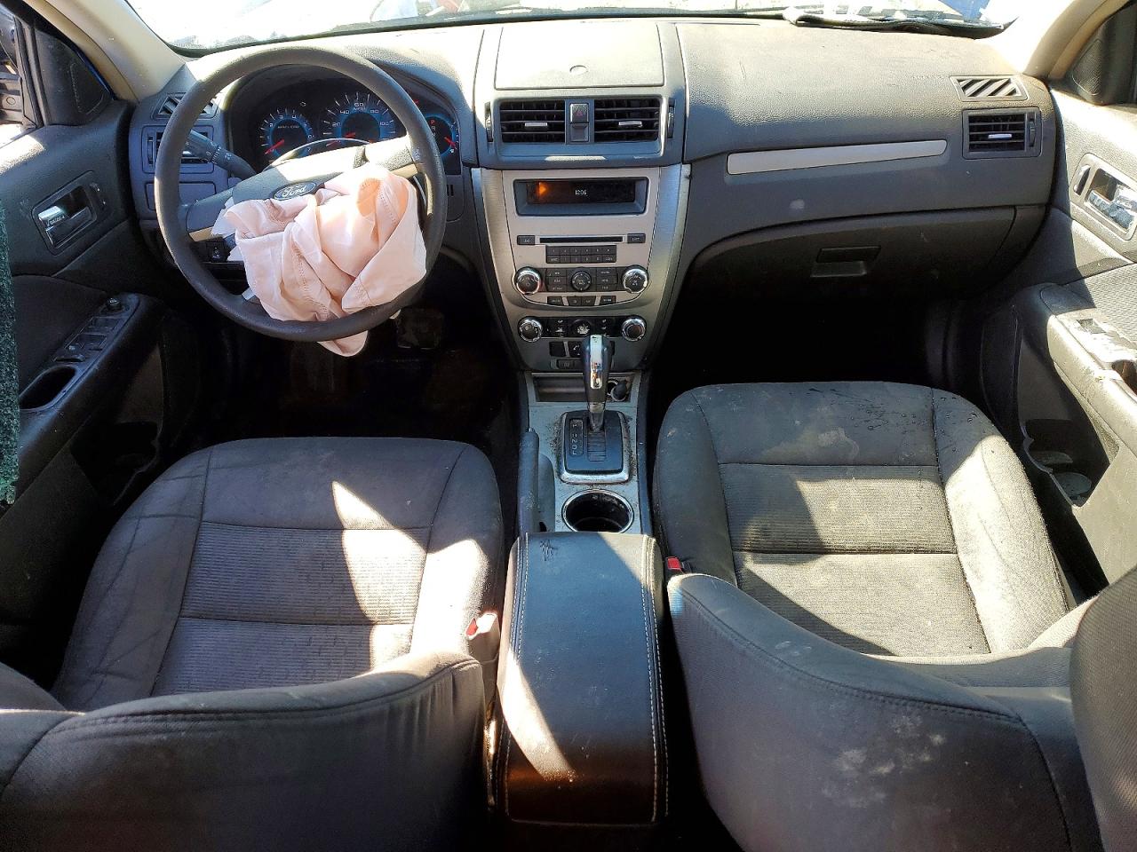 2012 FORD FUSION SE photo 22
