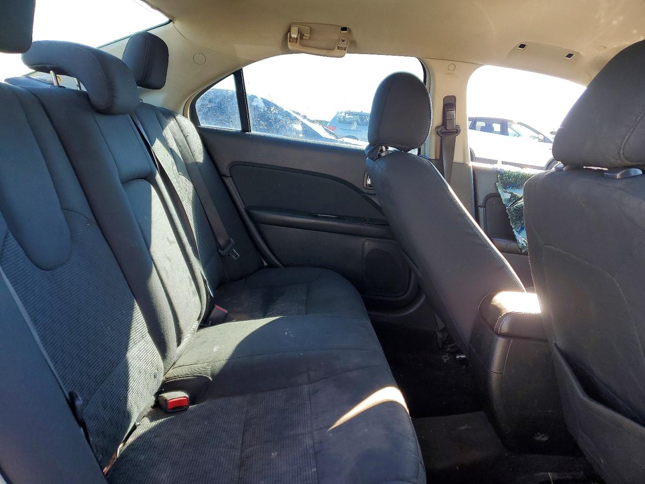 2012 FORD FUSION SE photo 28