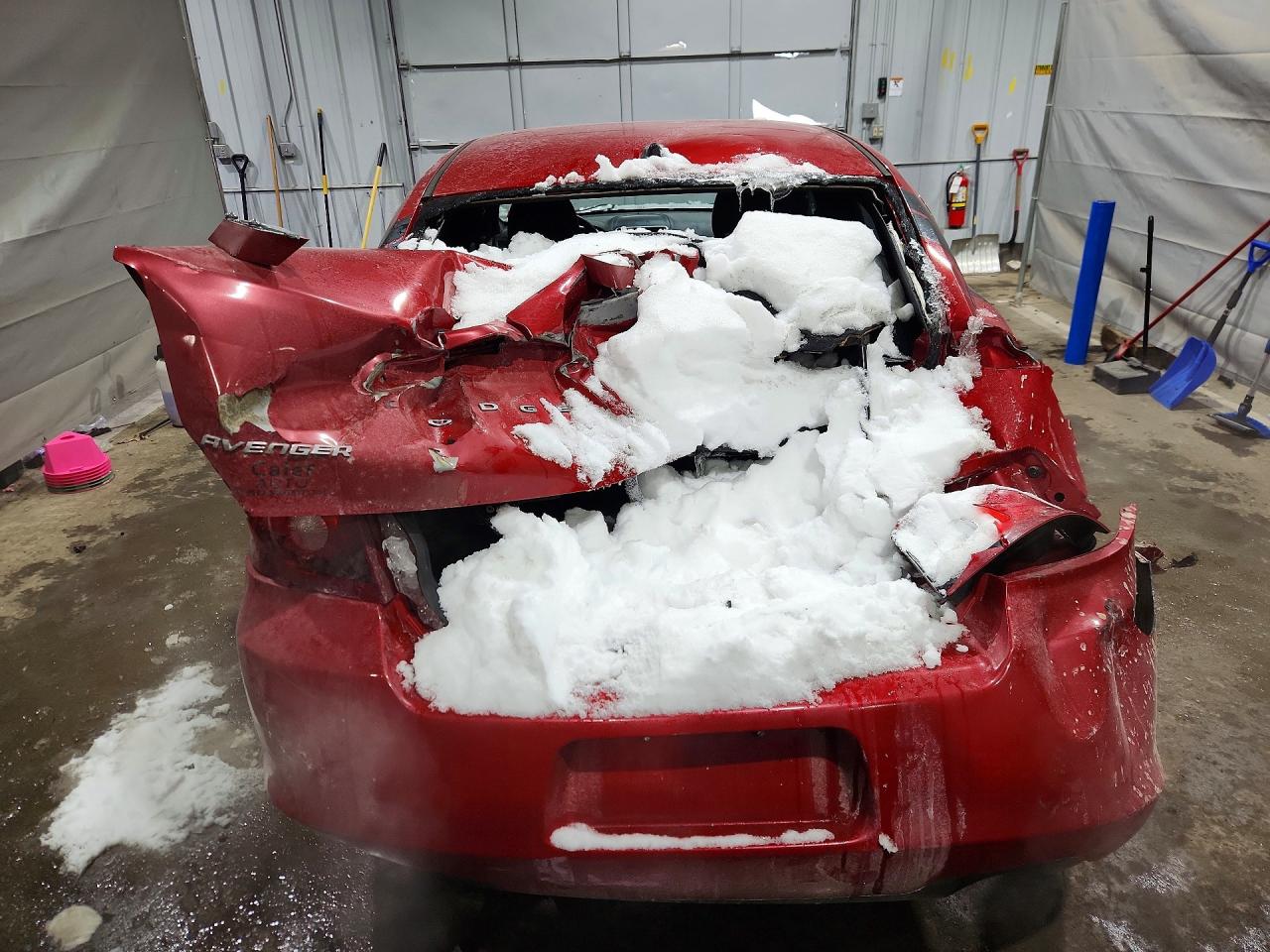 2013 DODGE AVENGER R photo 6