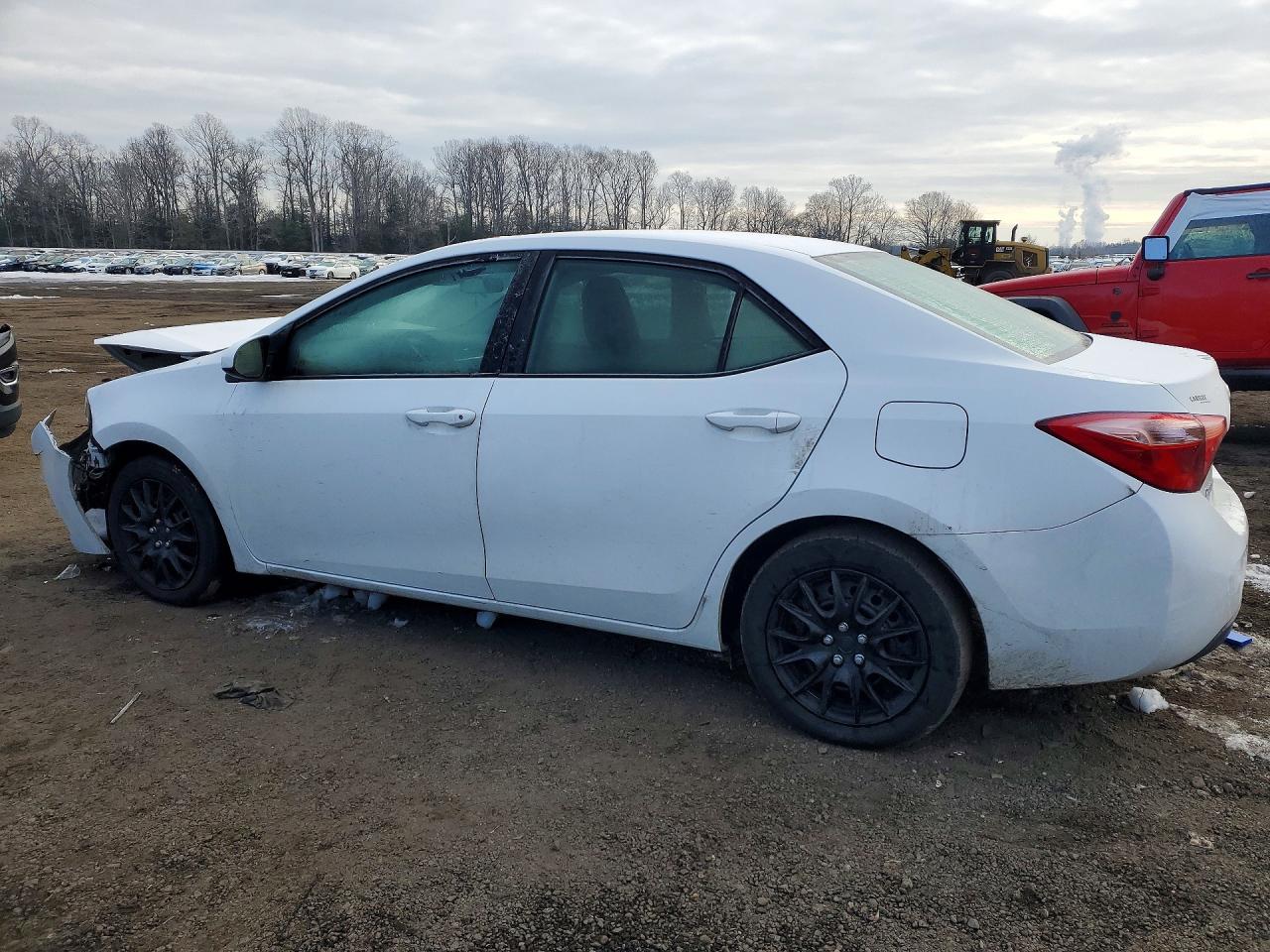 2019 TOYOTA COROLLA photo 3