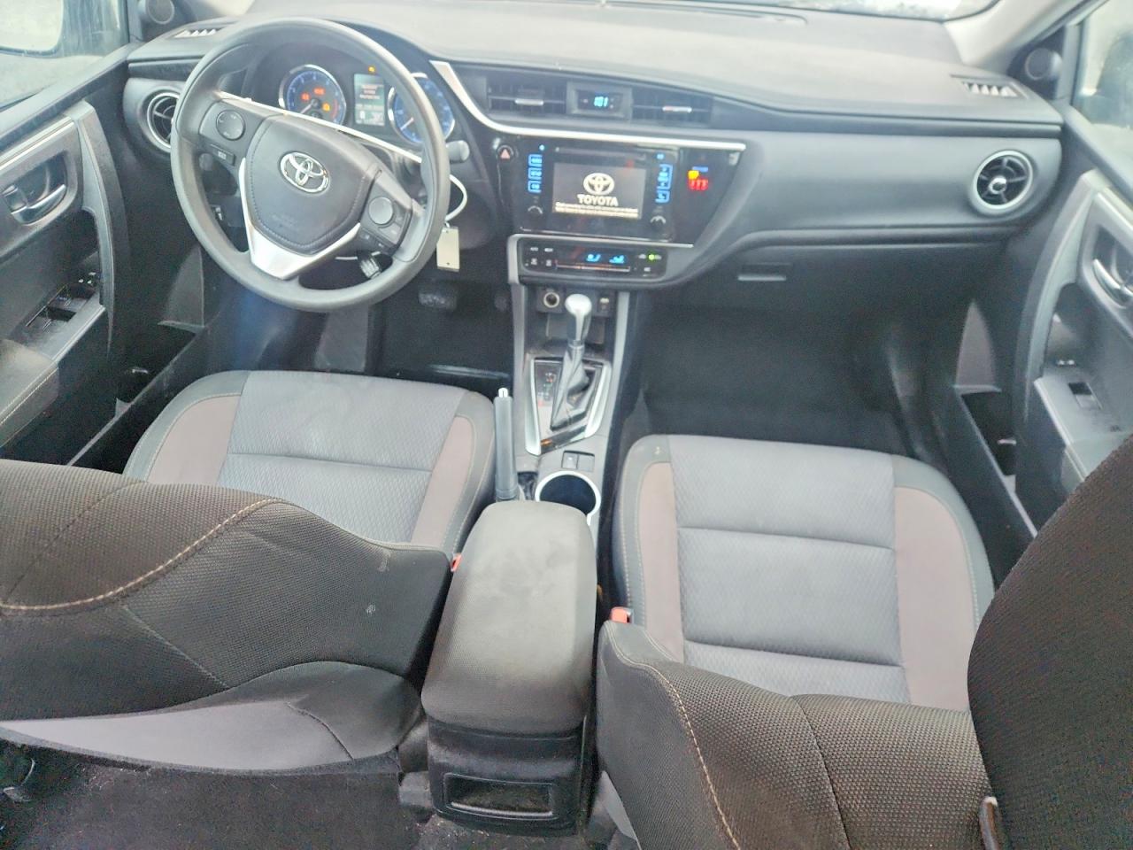 2019 TOYOTA COROLLA photo 15