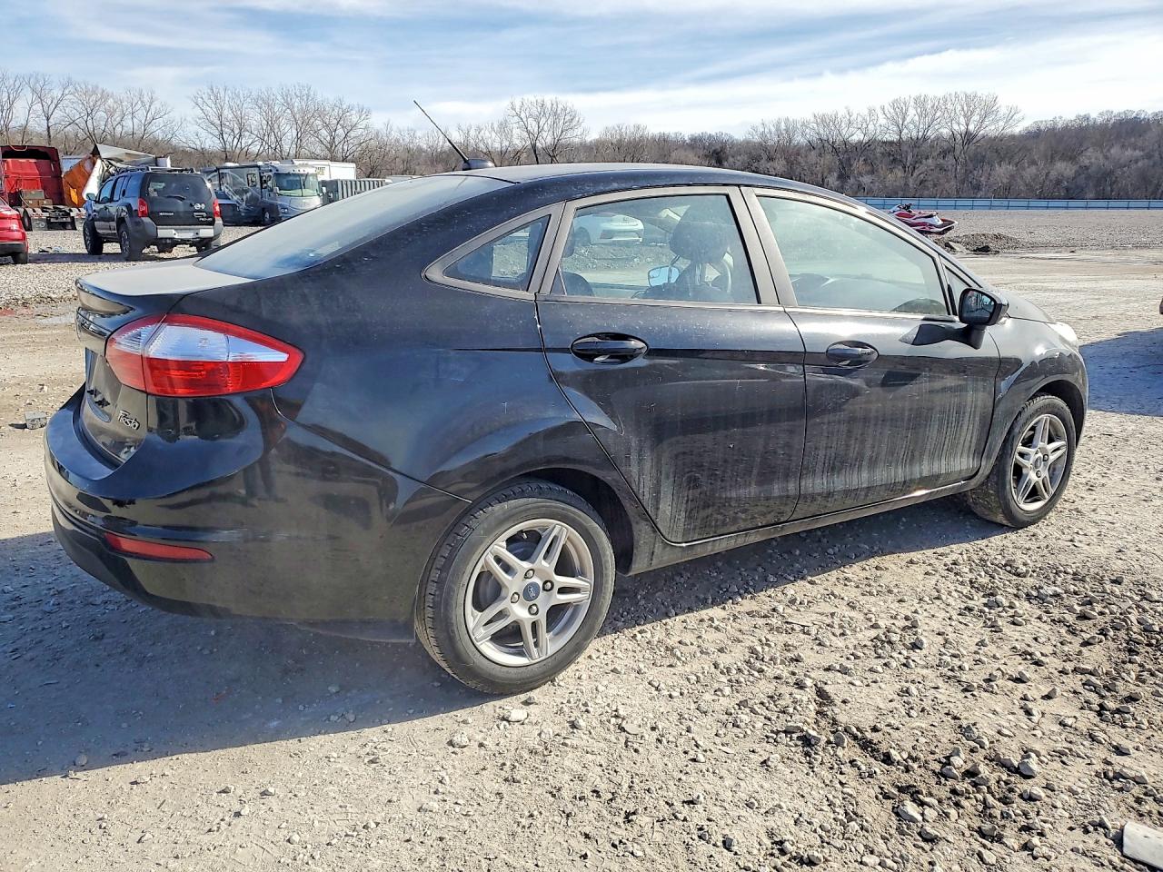 2018 FORD FIESTA photo 5