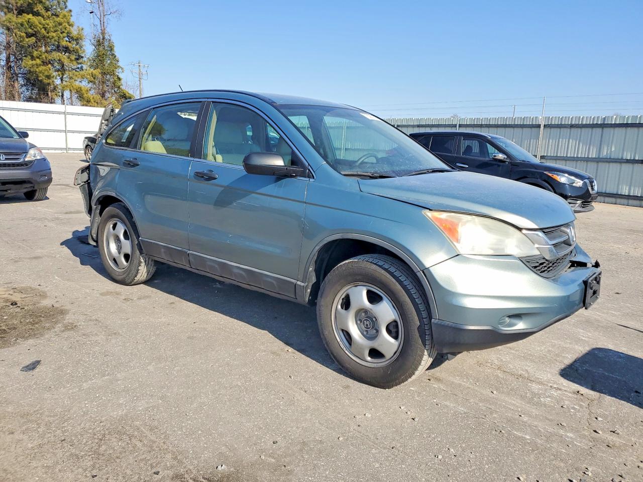2011 HONDA CR-V LX photo 4