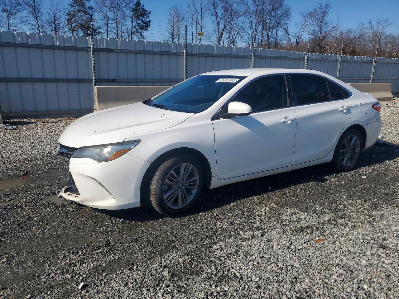 2016 TOYOTA CAMRY