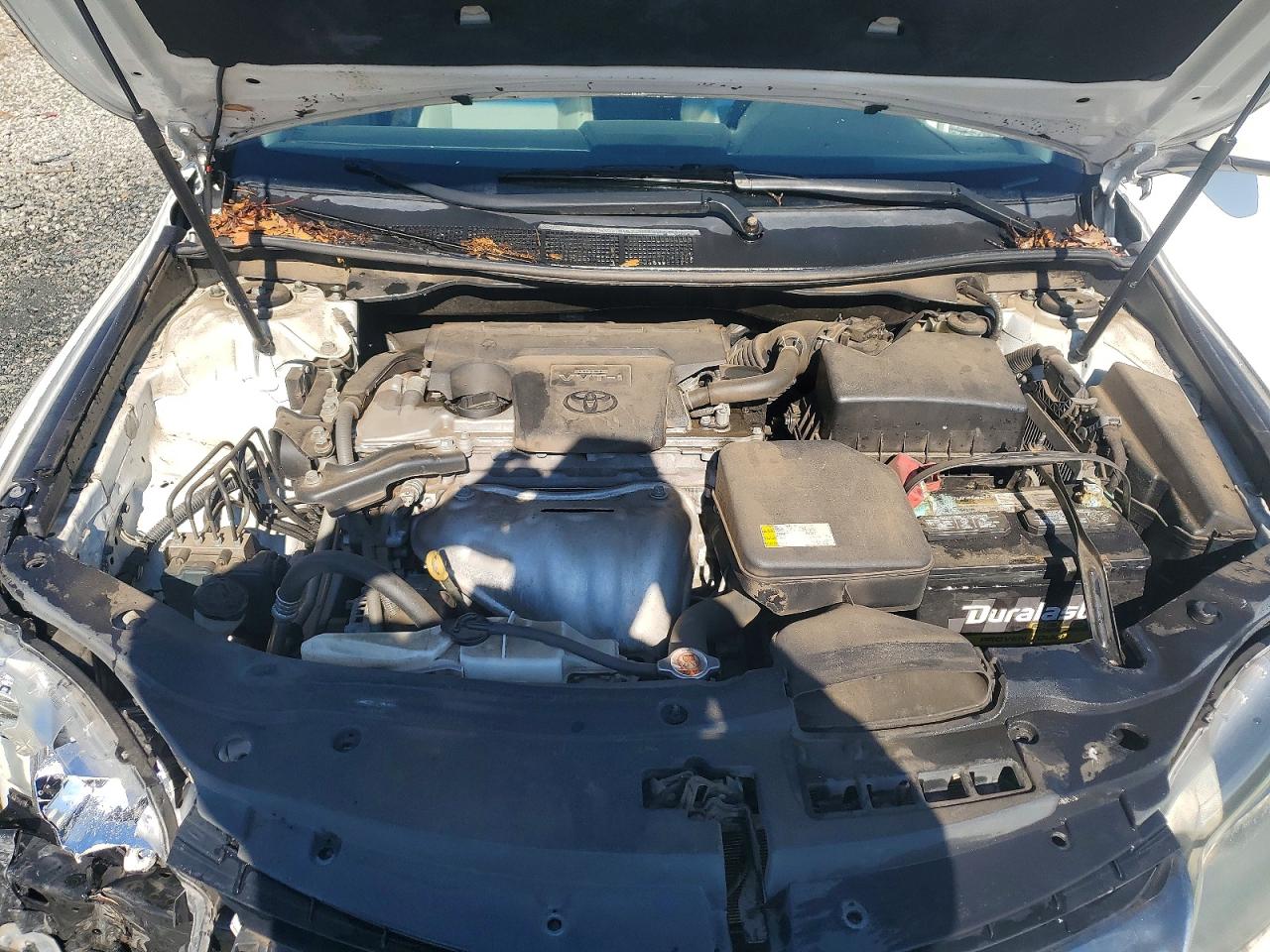2016 TOYOTA CAMRY SE photo 21