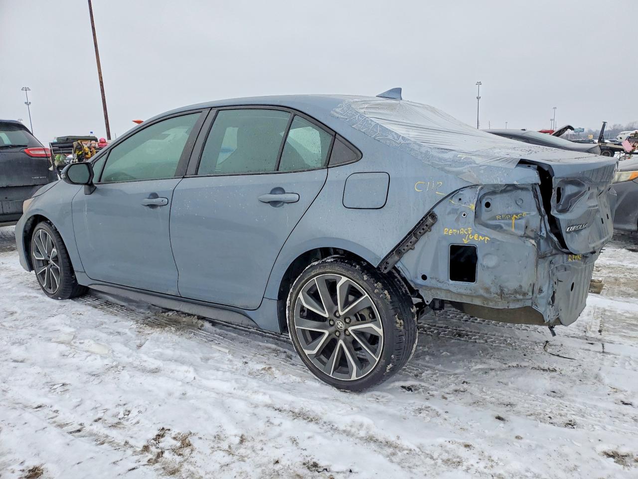 2022 TOYOTA COROLLA SE photo 3