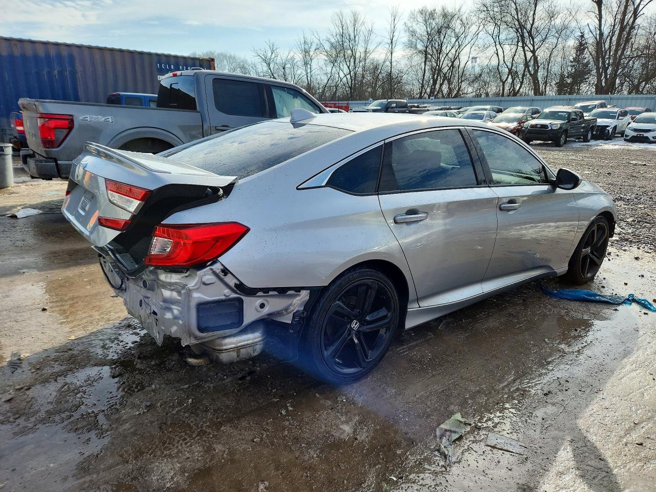 2018 HONDA ACCORD SPORT photo 5