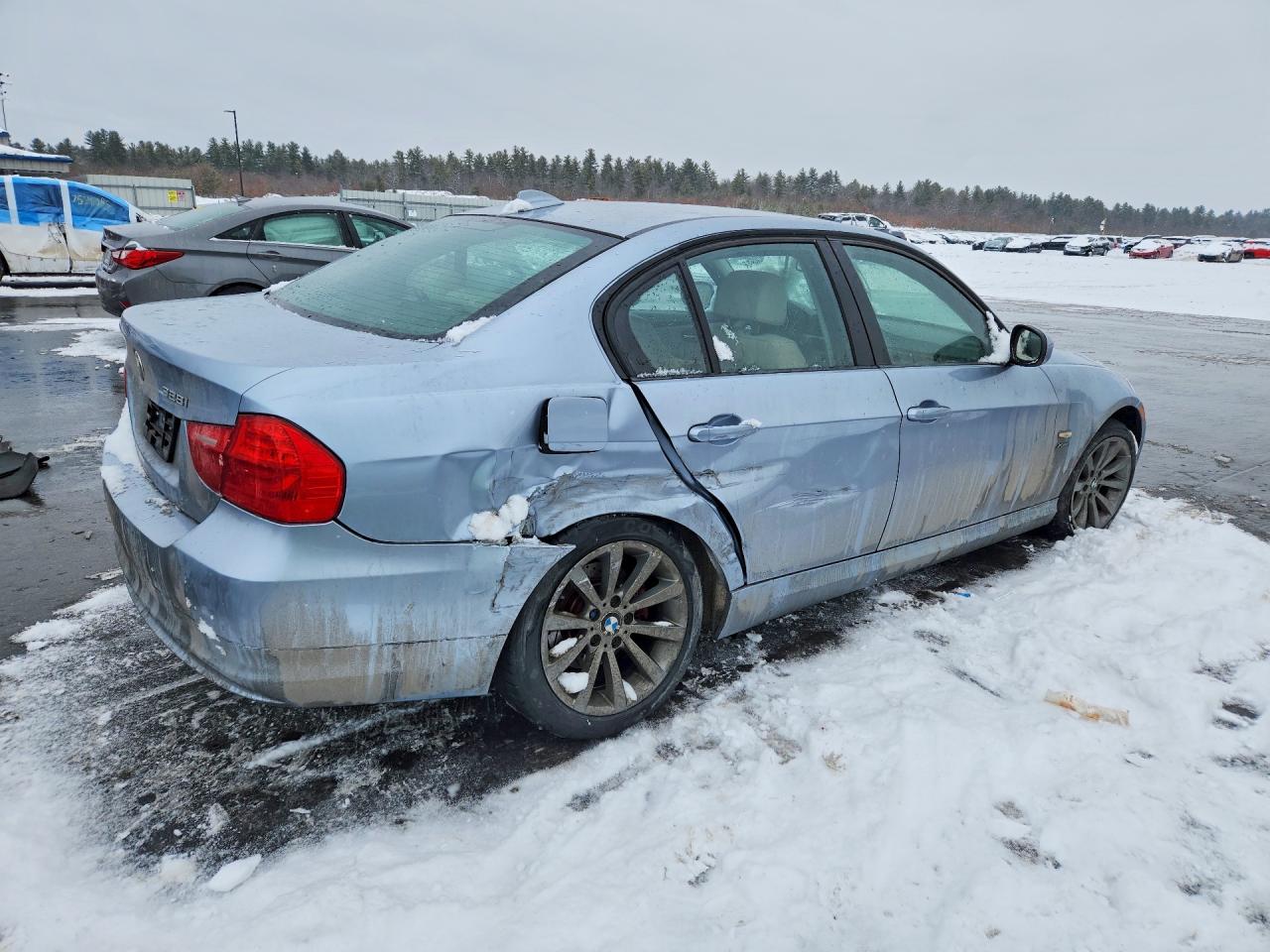 2011 BMW 328 XI SULEV photo 3