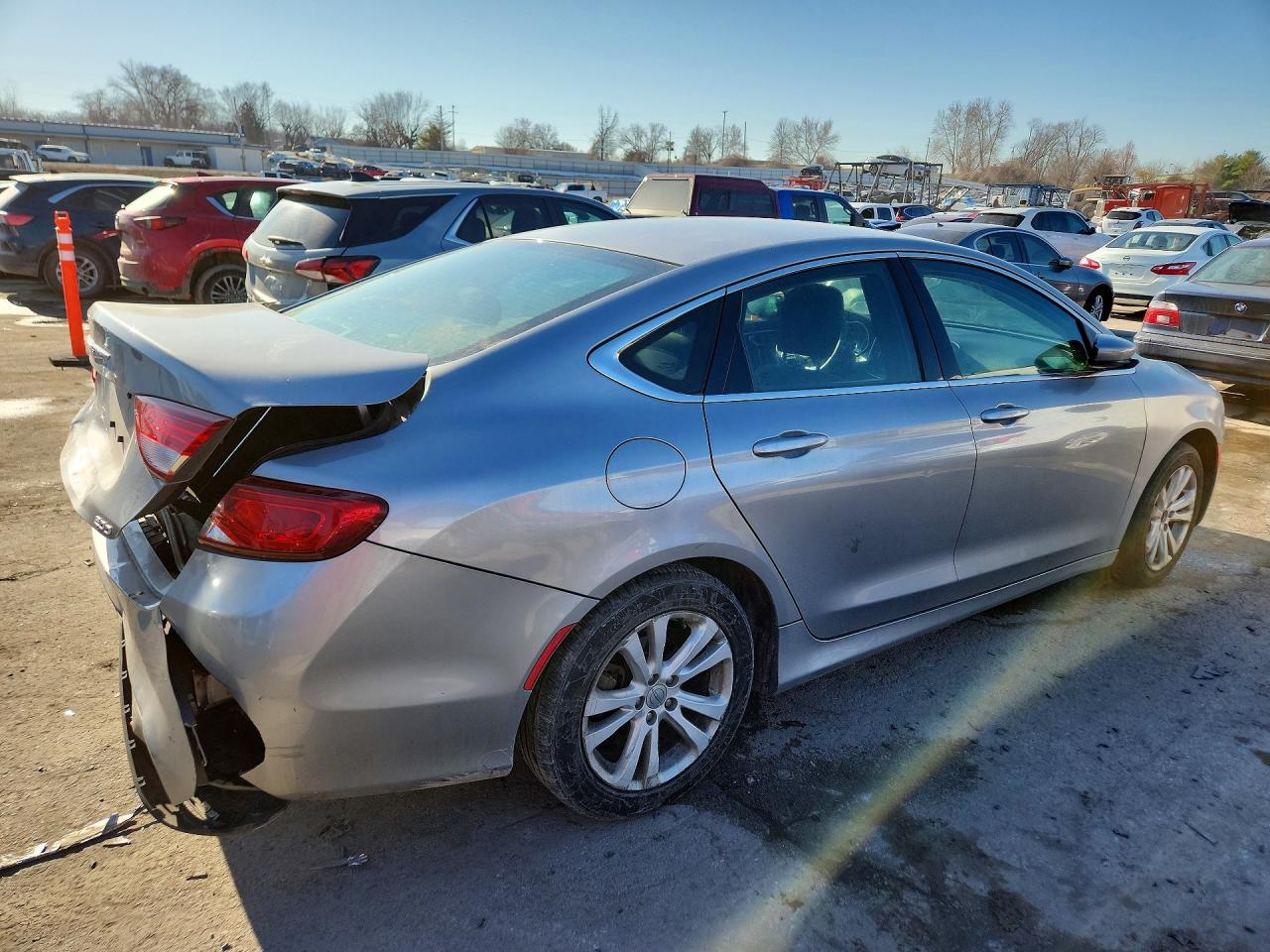 2016 CHRYSLER 200 LIMITED photo 5