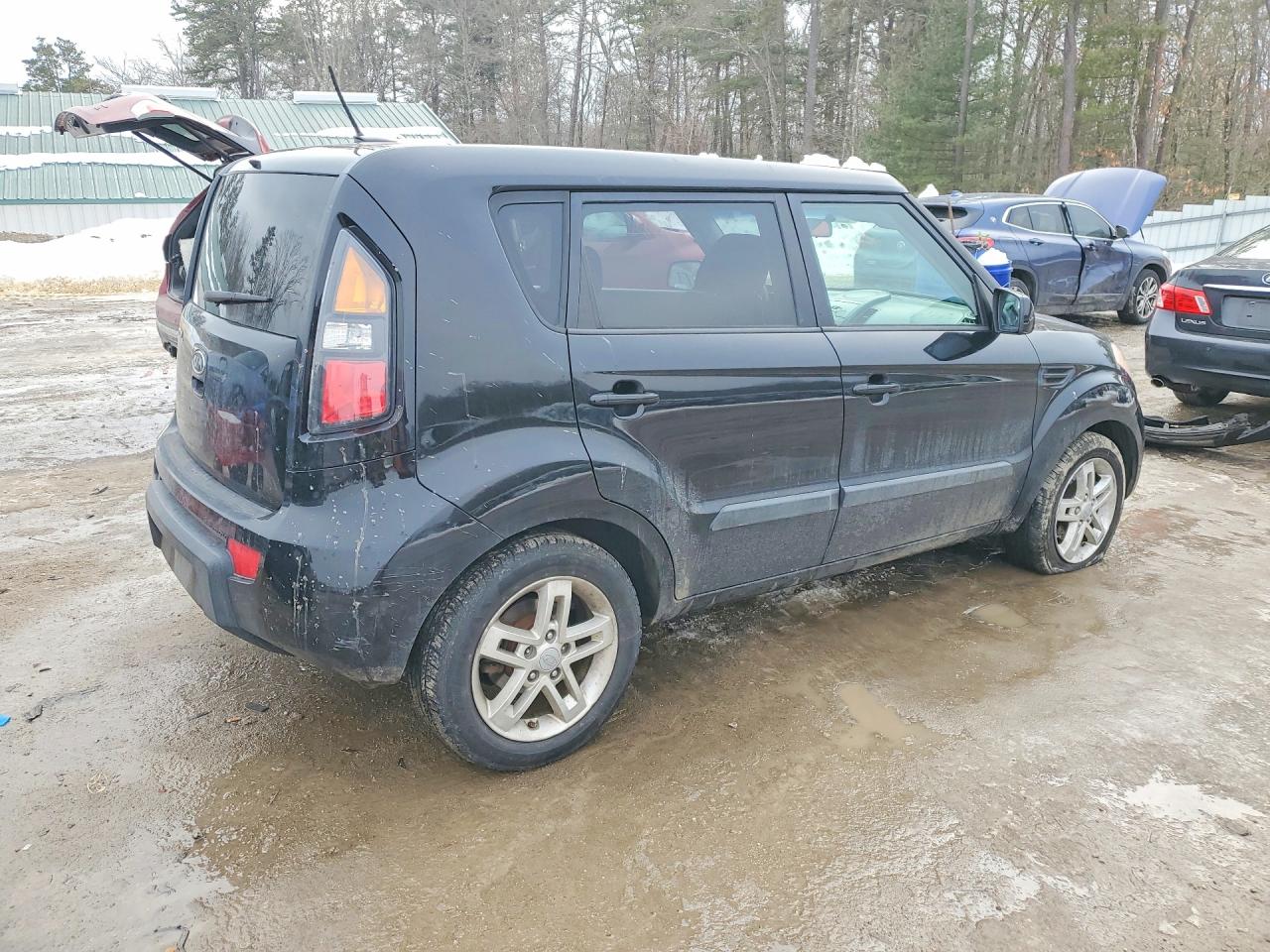 2011 KIA SOUL + photo 5