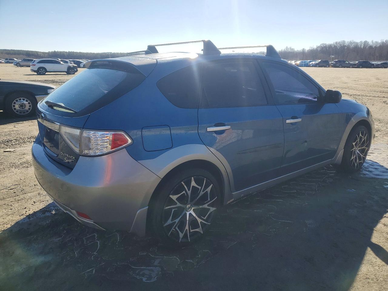 2010 SUBARU IMPREZA OUTBACK SPORT photo 5