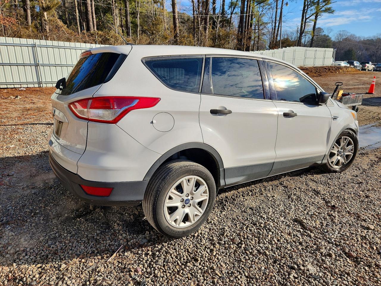 2015 FORD ESCAPE photo 5