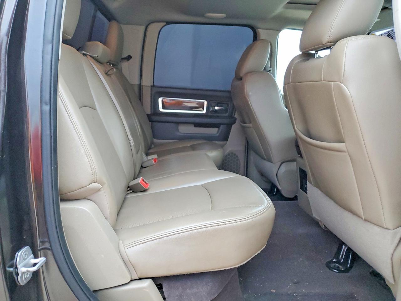 2011 DODGE RAM 1500 photo 10