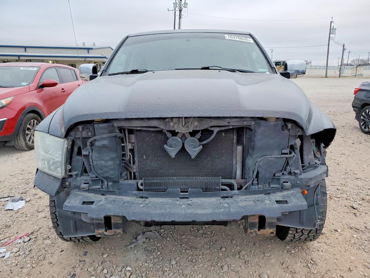 2011 DODGE RAM 1500 photo 5
