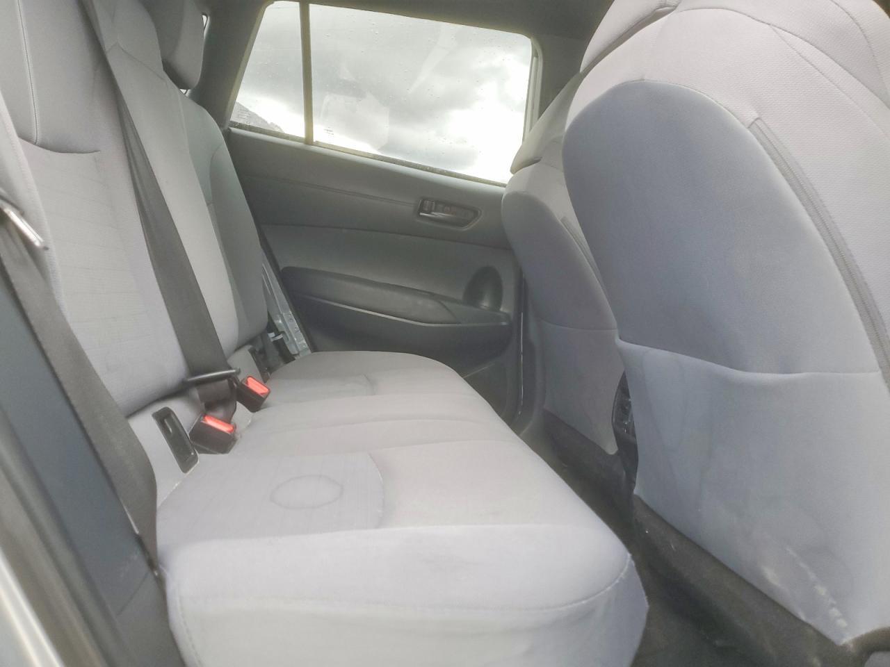 2024 TOYOTA COROLLA CROSS SE photo 10