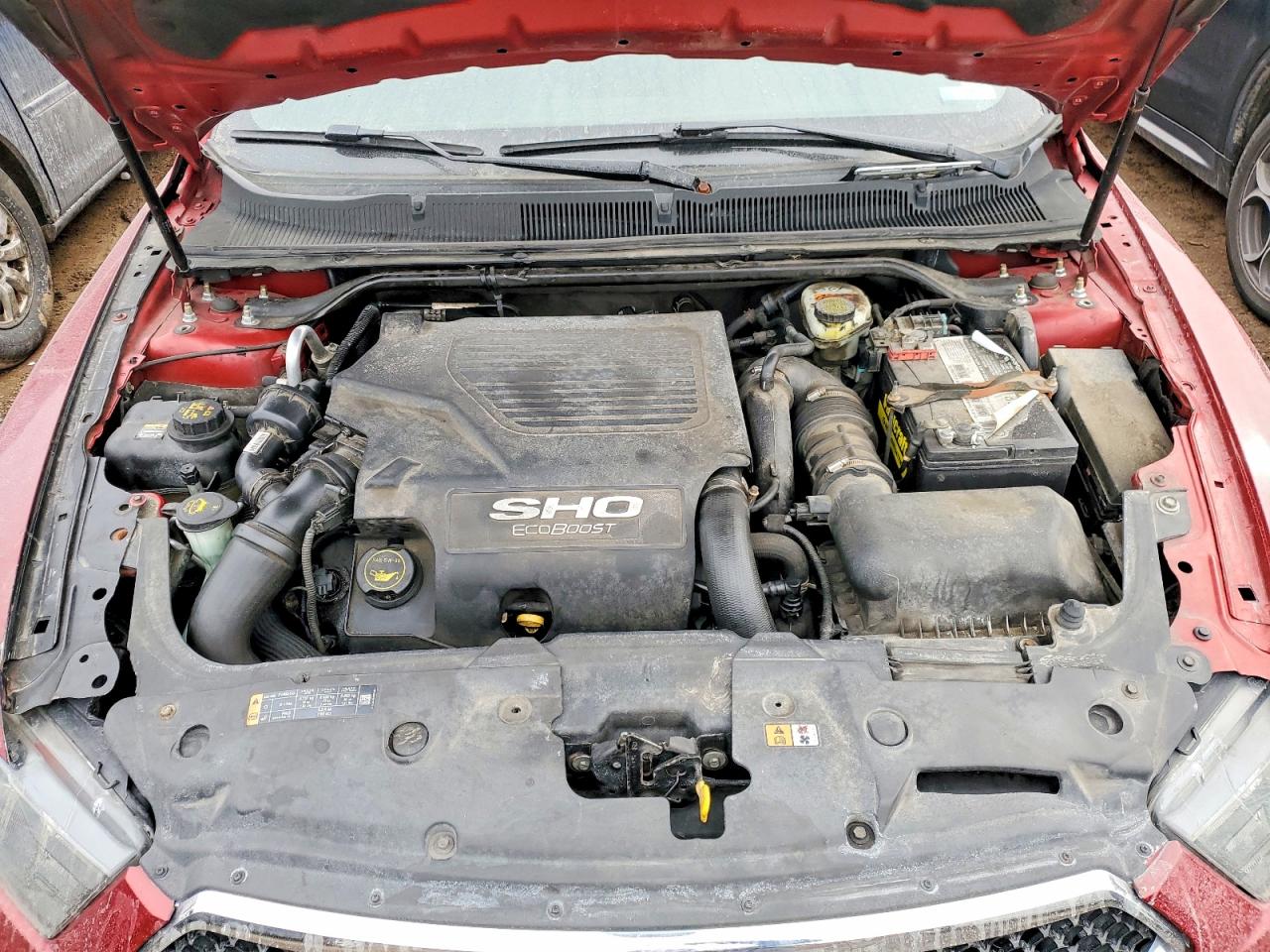 2015 FORD TAURUS SHO photo 21