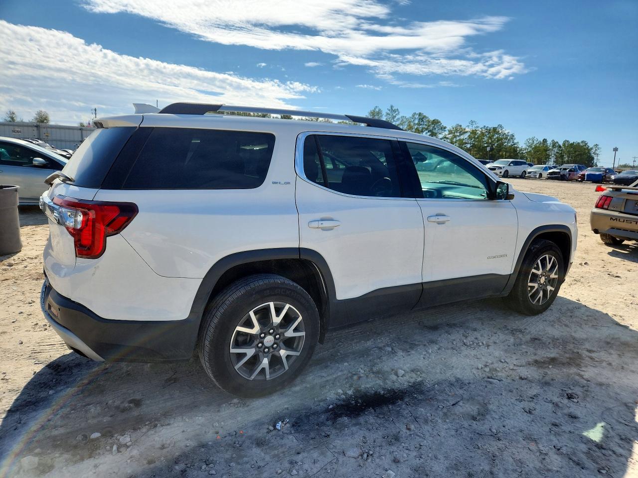 2021 GMC ACADIA SLE photo 5