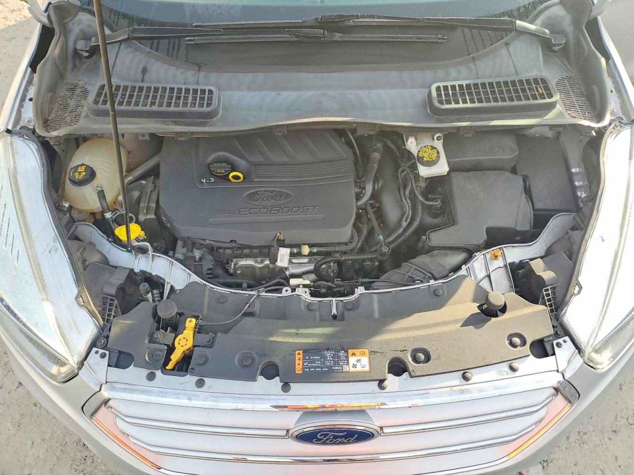 2017 FORD ESCAPE SE photo 12
