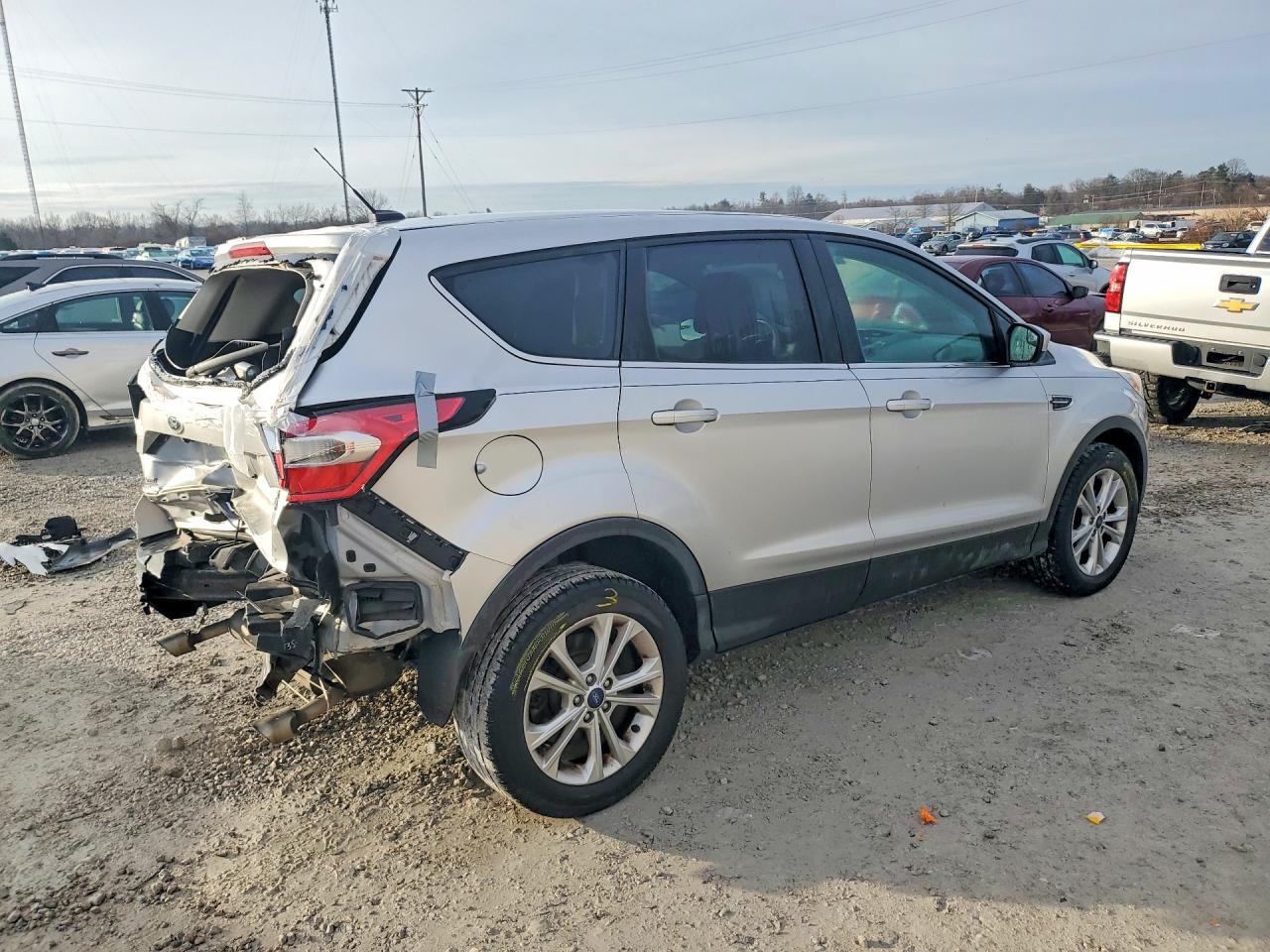 2017 FORD ESCAPE SE photo 3