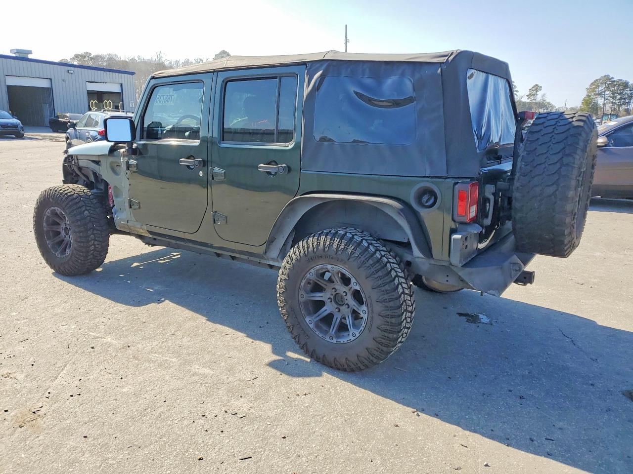 2010 JEEP WRANGLER UNLIMITED SPORT photo 2