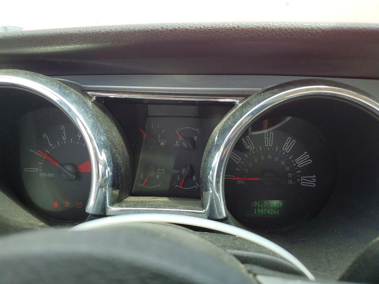 2007 FORD MUSTANG photo 17