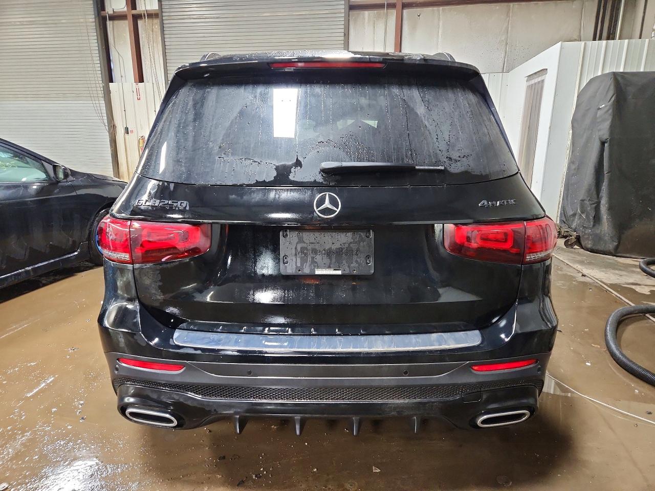 2020 MERCEDES-BENZ GLB 250 4MATIC photo 11