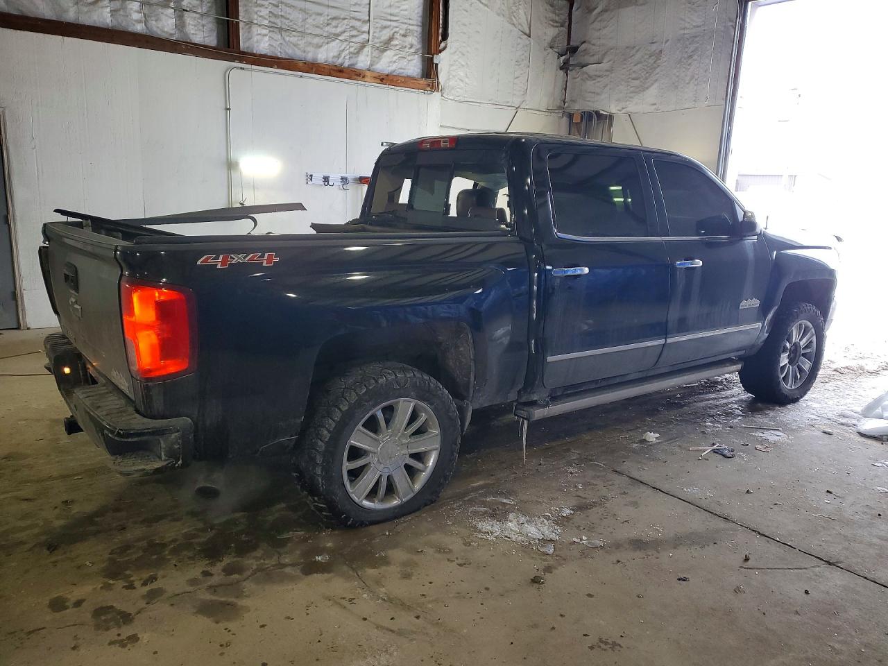 2017 CHEVROLET SILVERADO K1500 HIGH COUNTRY photo 5