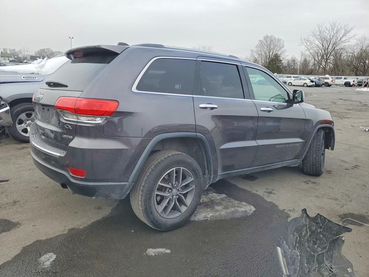 2018 JEEP GRAND CHEROKEE LIMITED photo 3