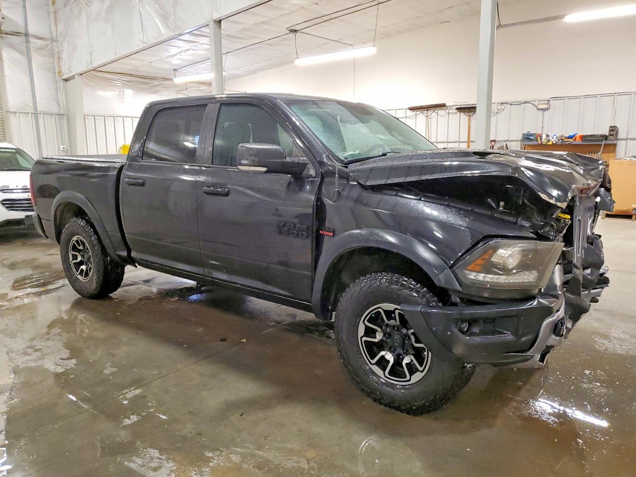 2016 RAM 1500 REBEL photo 4