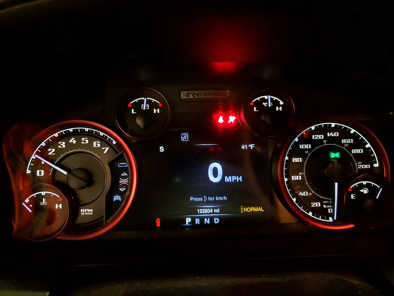 2016 RAM 1500 REBEL photo 9