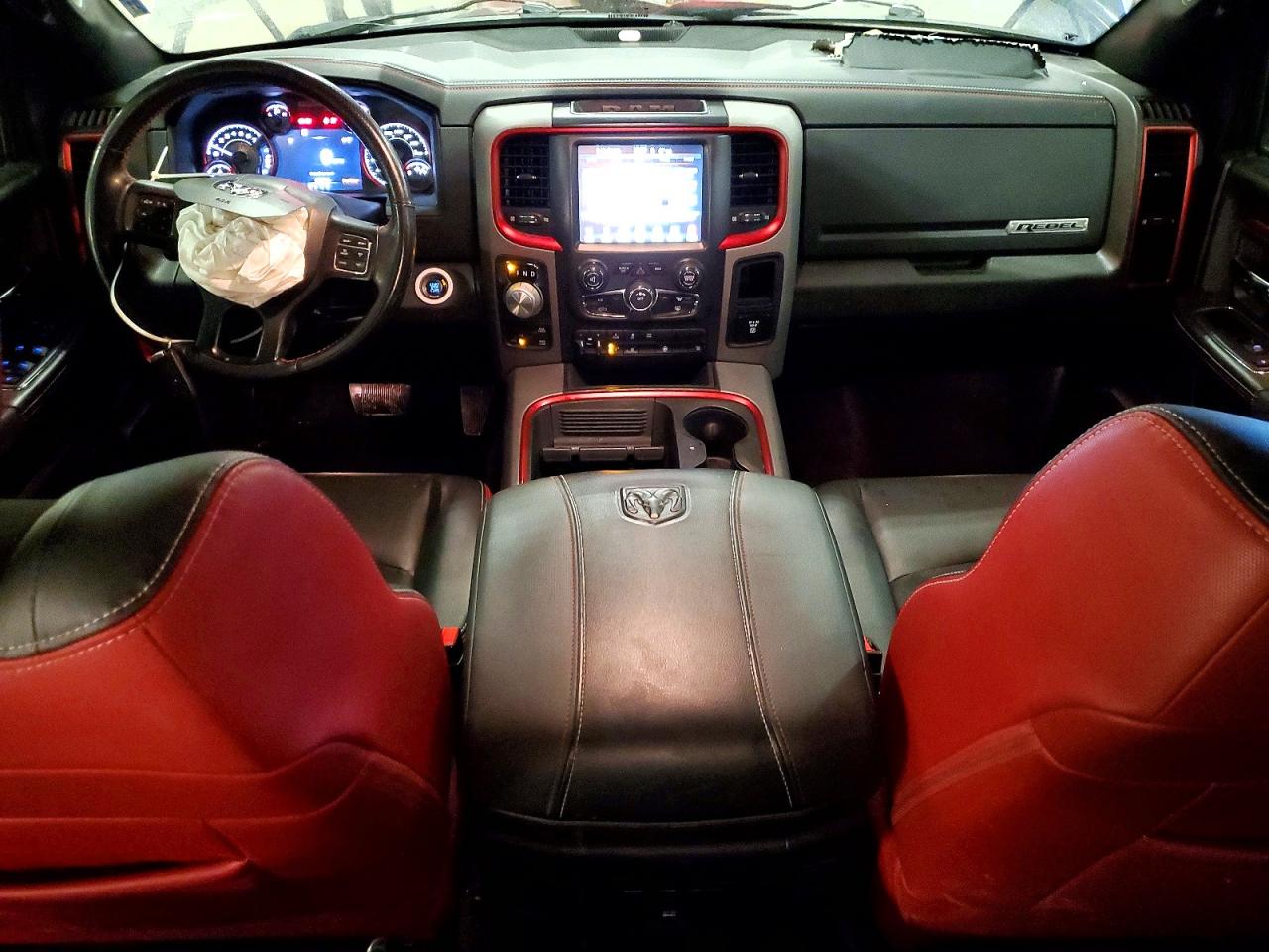 2016 RAM 1500 REBEL photo 8