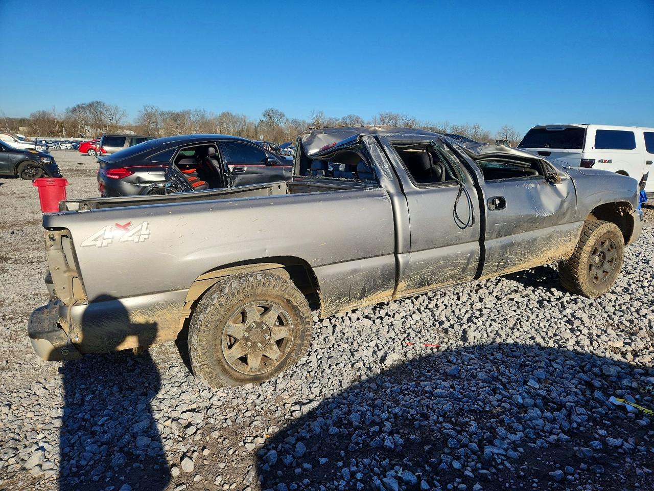 2006 GMC NEW SIERRA K1500 photo 3