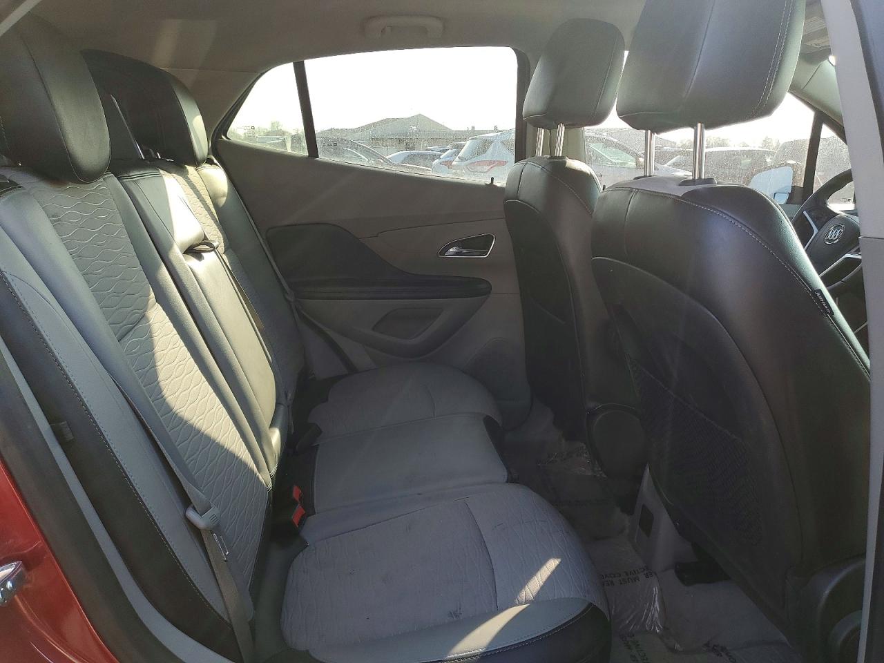 2015 BUICK ENCORE photo 31