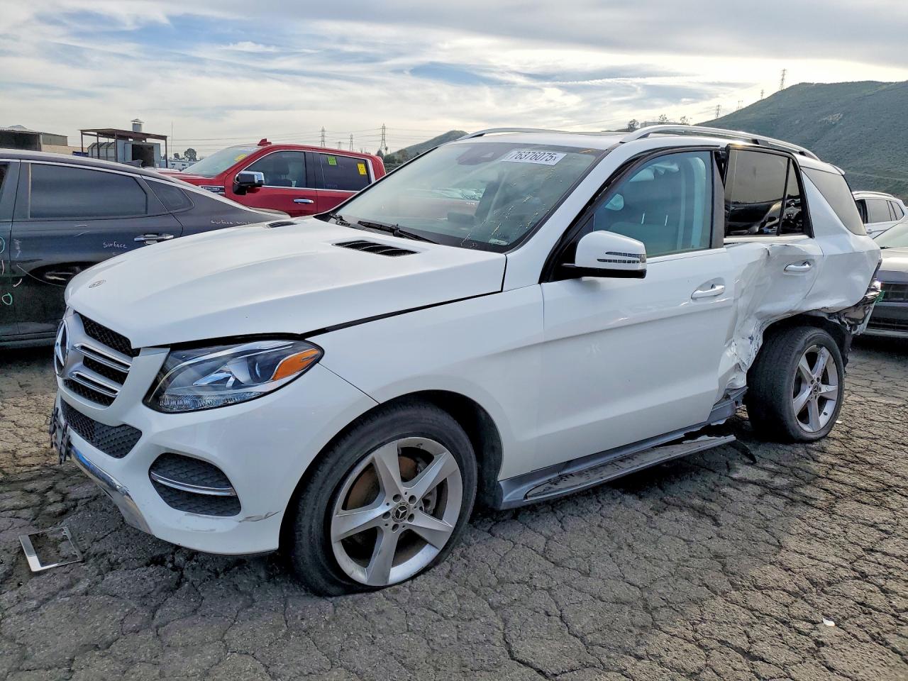 2017 MERCEDES-BENZ GLE