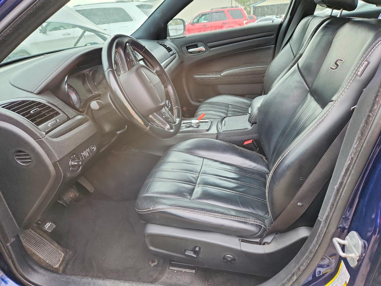 2015 CHRYSLER 300 S photo 19