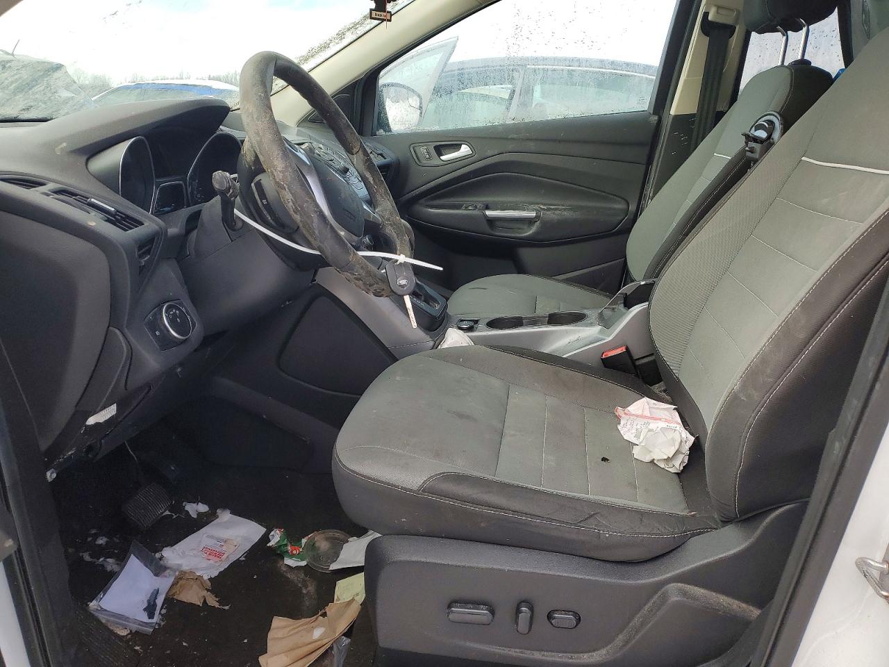 2015 FORD ESCAPE SE photo 7
