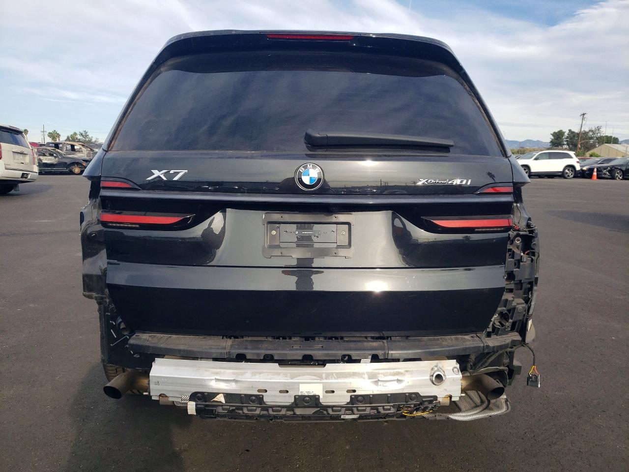 2024 BMW X7 XDRIVE40I photo 11