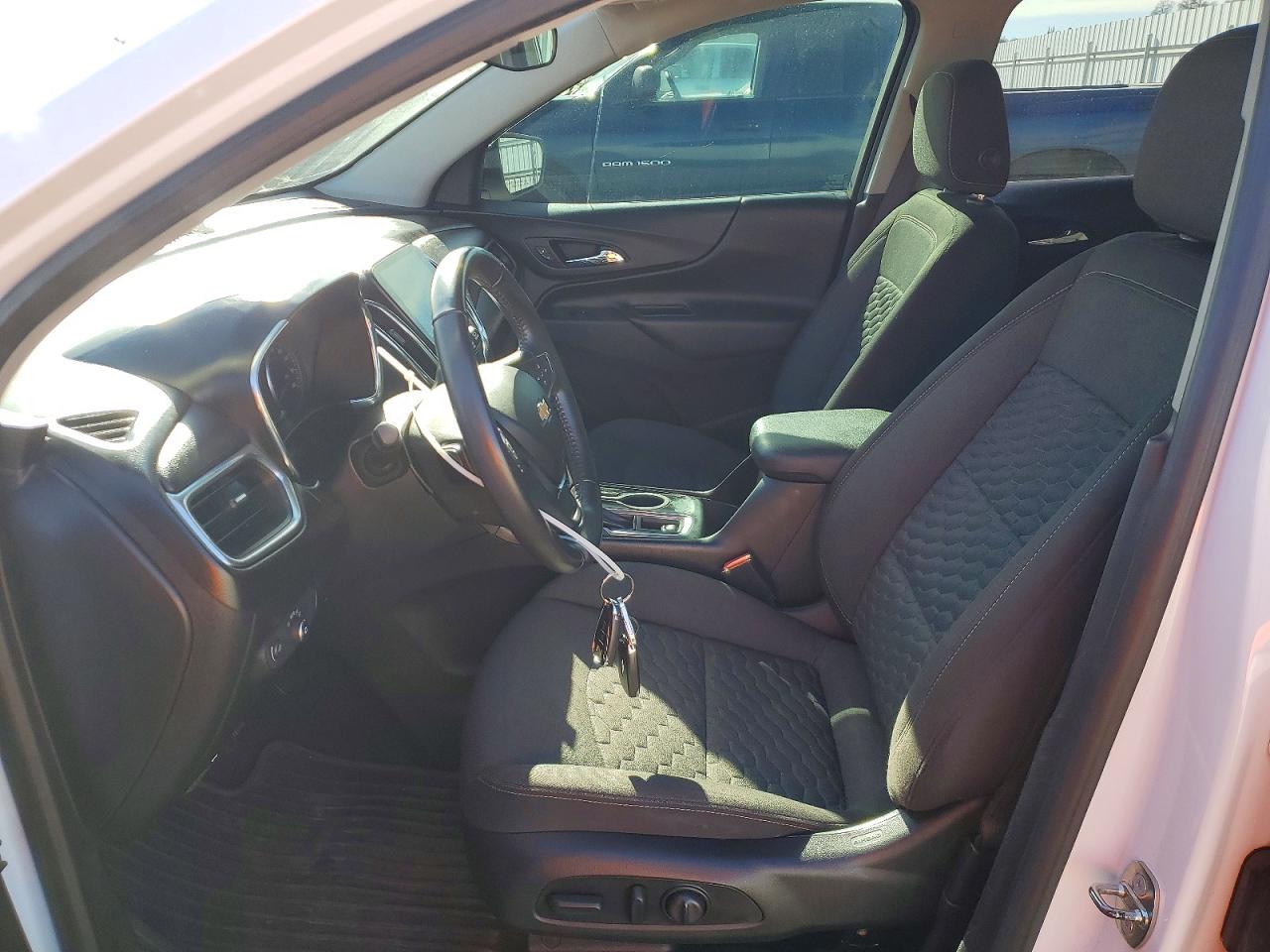 2019 CHEVROLET EQUINOX LT photo 19