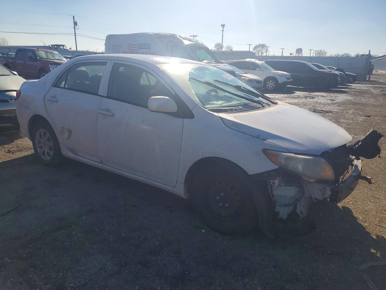 2010 TOYOTA COROLLA photo 7