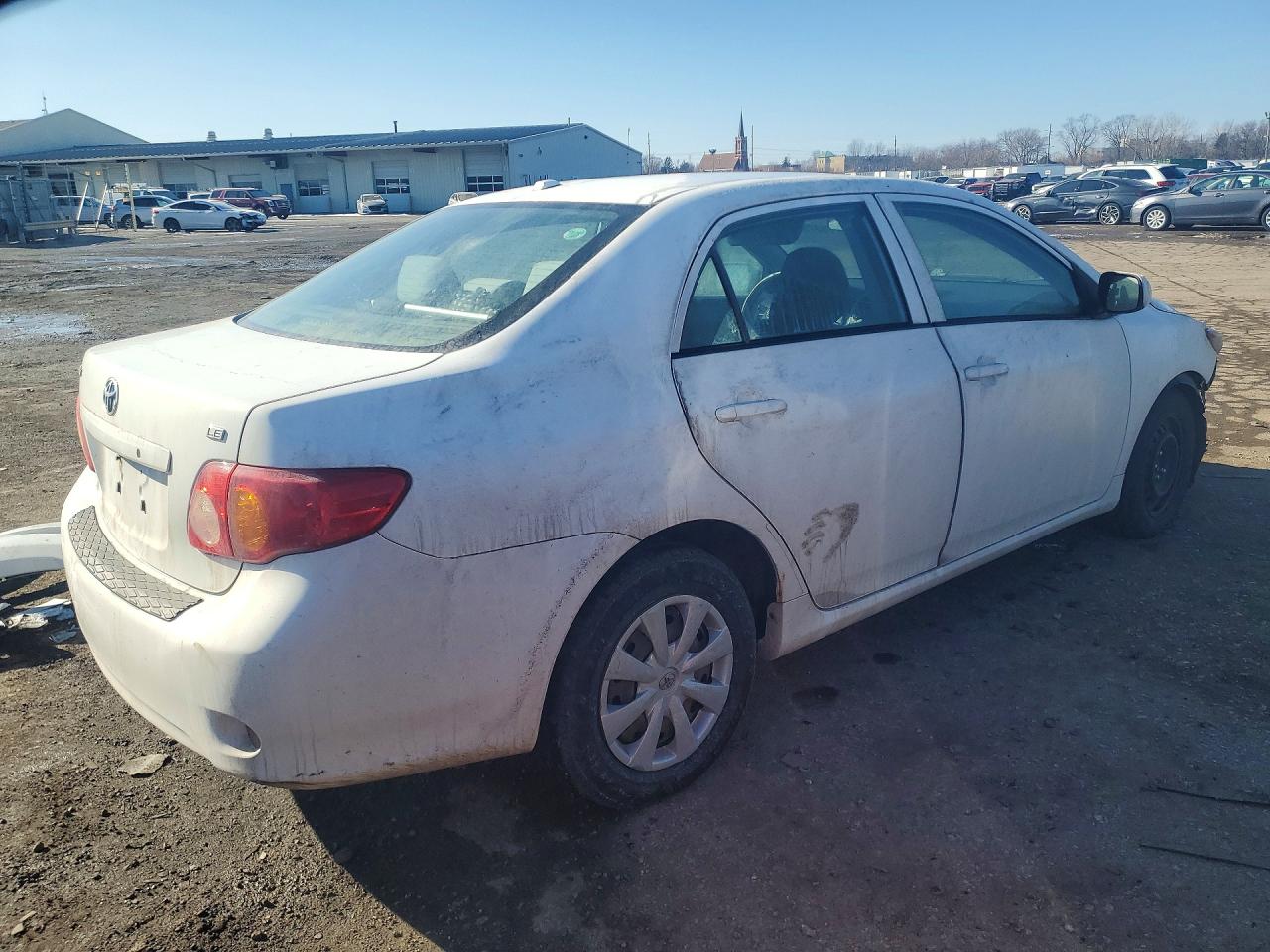 2010 TOYOTA COROLLA photo 5