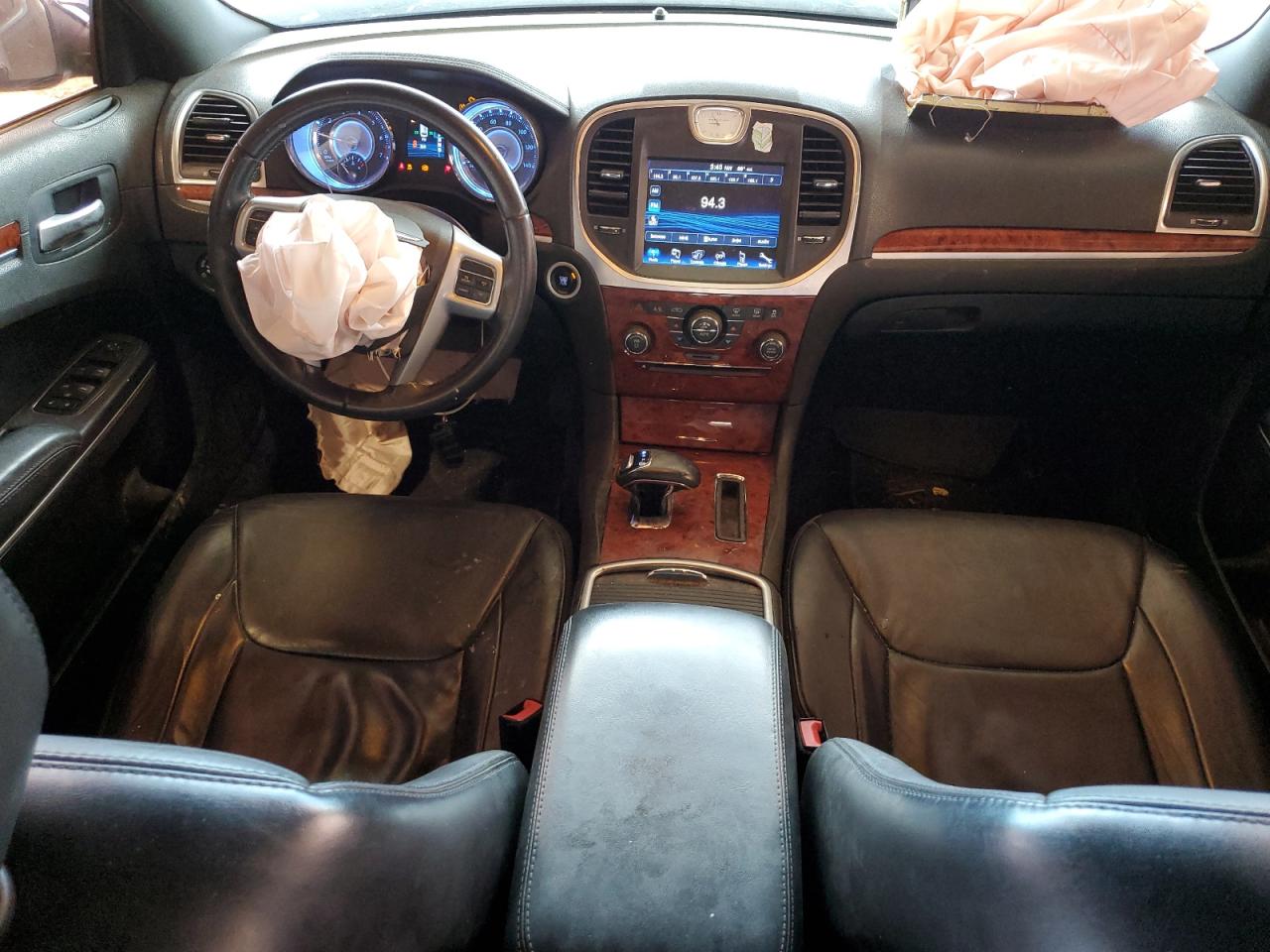 2014 CHRYSLER 300 photo 22