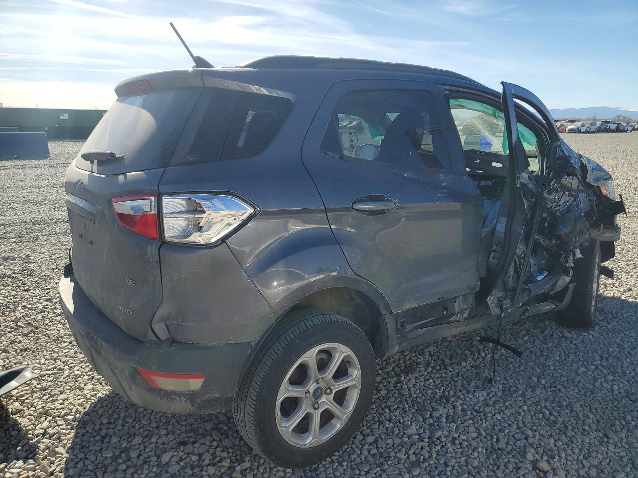 2021 FORD ECOSPORT SE photo 3