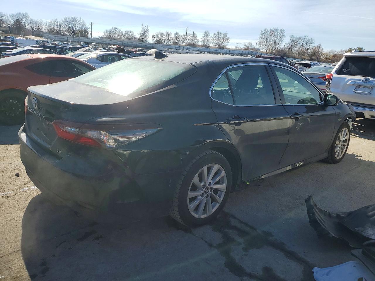 2023 TOYOTA CAMRY LE photo 7