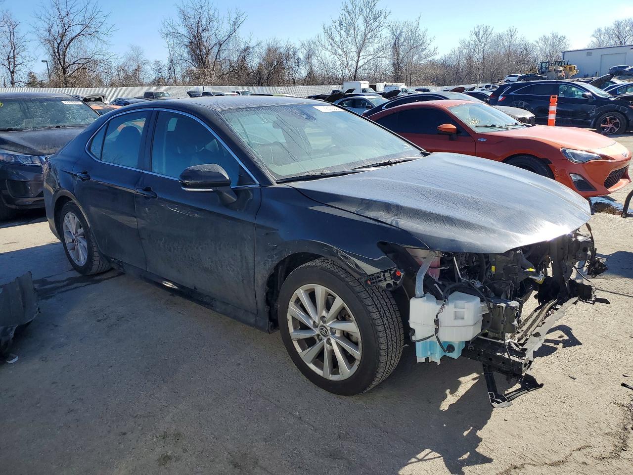 2023 TOYOTA CAMRY LE photo 10